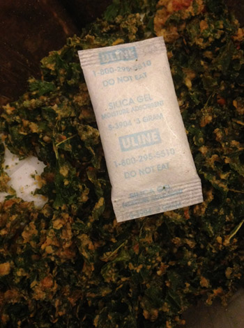 silica gel packet says do not eat